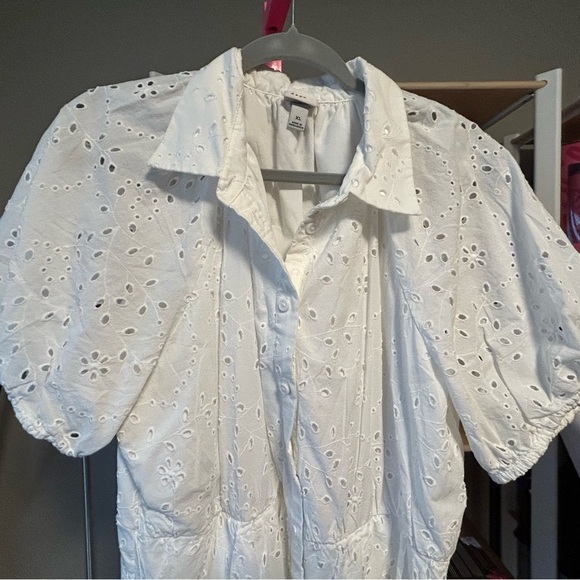 A new day. Preloved White Eyelet Dress. Size XL - Picture 3 of 7